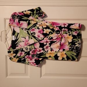 Jaclyn Smith size medium top